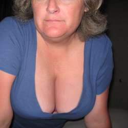 ANNIE's Chat & Dating Profile