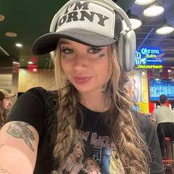 Cherry69's Chat & Dating Profile
