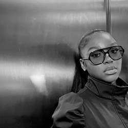 JadeLisa's Chat & Dating Profile