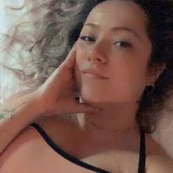 Jamesandra's Chat & Dating Profile