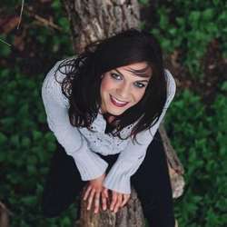 JaniceMWF's Chat & Dating Profile