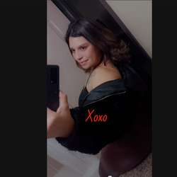 Magiexoxo's Chat & Dating Profile