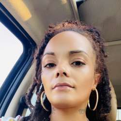 Monica's Chat & Dating Profile