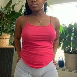 PleasurePink's Chat & Dating Profile
