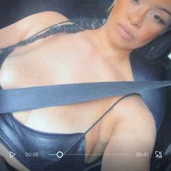itsyassy's Chat & Dating Profile