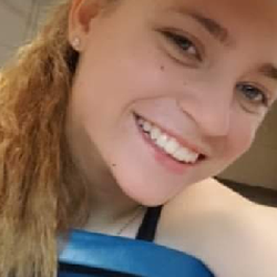 lovelylady9's Chat & Dating Profile